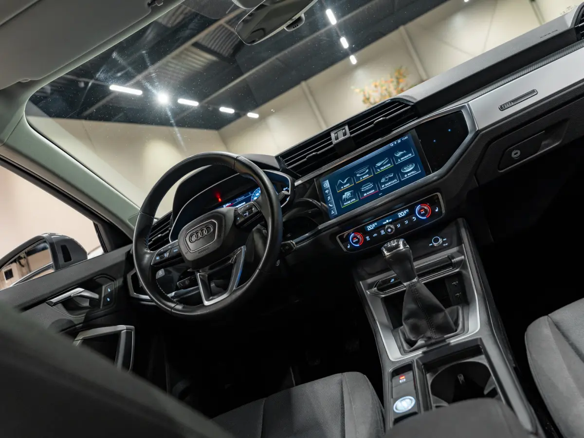35 TFSI Pro Line business, Apple Carplay, Matrix Led, ACC, Android Auto, Blind spot, PDC, Volledig Onderhouden