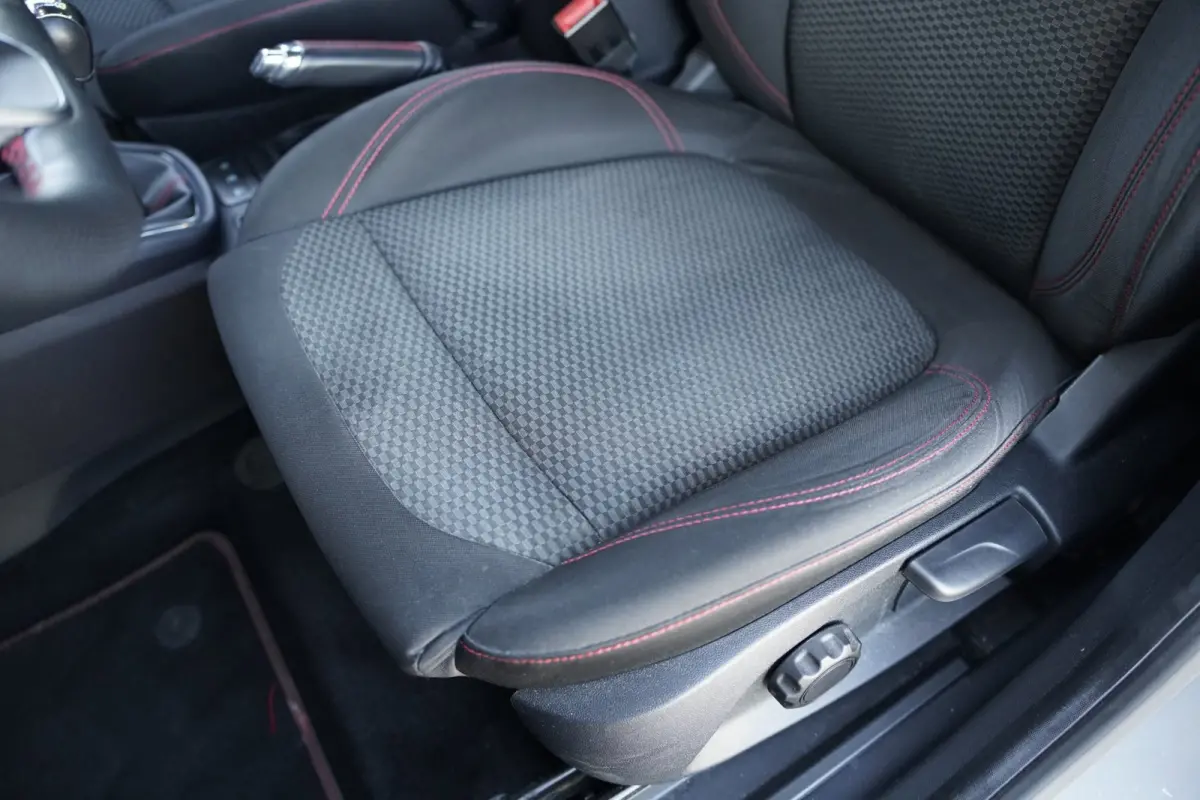 1.0 EcoBoost ST-Line X Navi Led Cruise Keyless