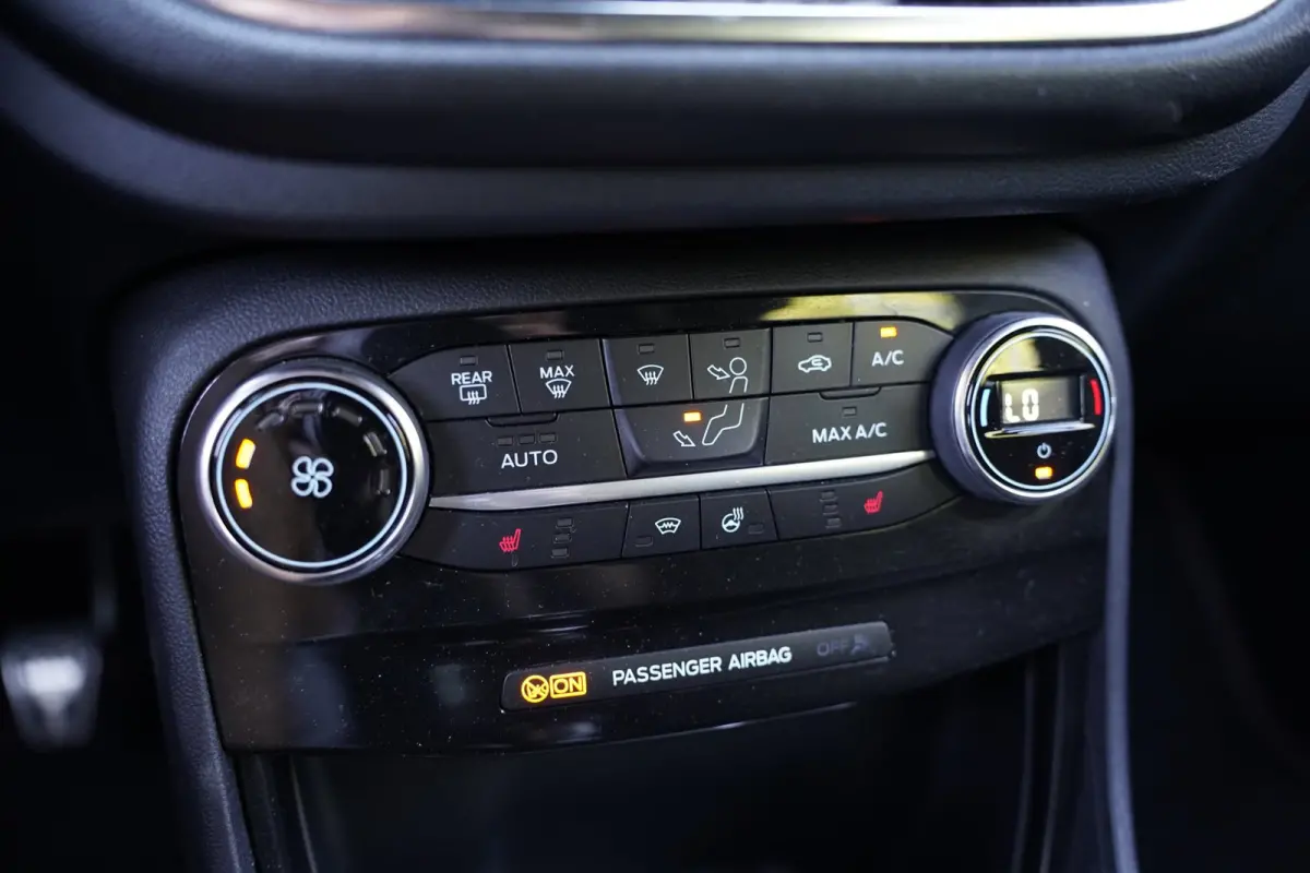 1.0 EcoBoost ST-Line X Navi Led Cruise Keyless