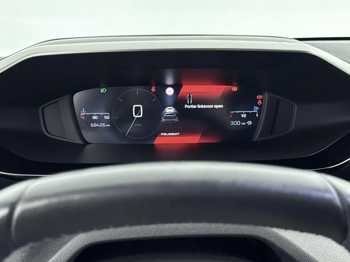 130pk Allure Pack Business | Navigatie | CarPlay | Adaptieve Cruise Control | All Season Banden | 360 Camera
