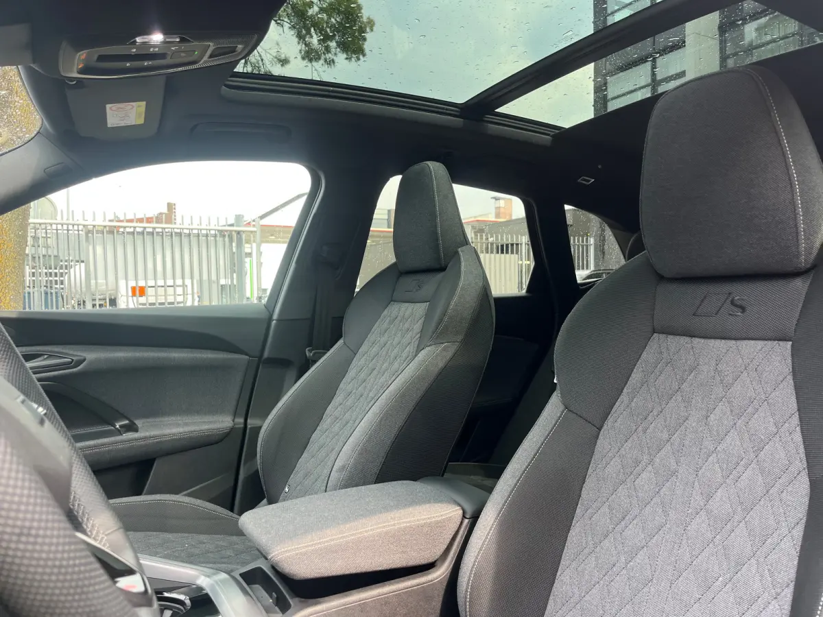 2.0 TFSI e-hybrid quattro S edition | Luchtvering | Trekhaak | Panoramadak | Tech Plus | Optiek zwart |
