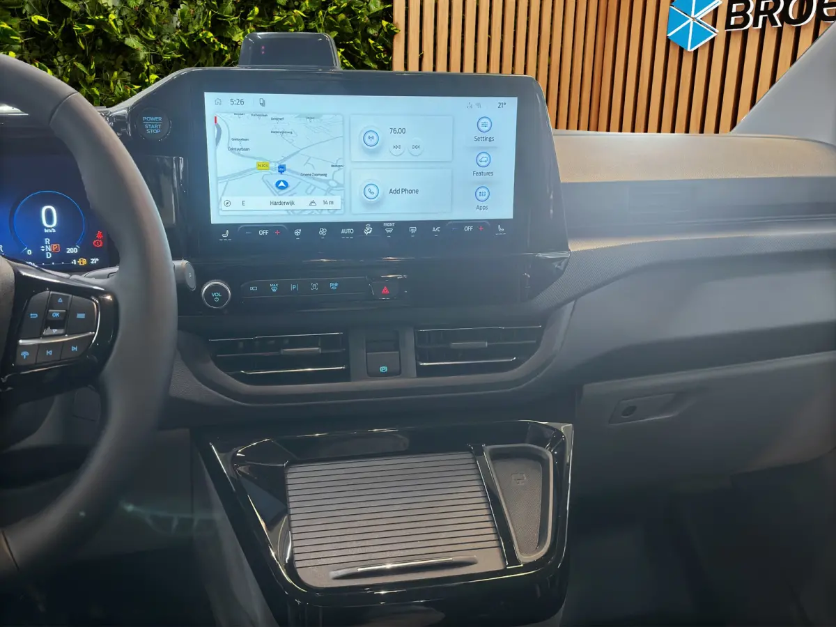 Plug-in-Hybrid Grey Platinum Dubbel Cabine | 360 cam. | 5-zits | Sportpakket | Fiscaal aantrekkelijk | 1-fase laadkabel mode 3 16A, 10 meter (PHEV) | 12-weg verstel- en verwarmbare AGR bestu