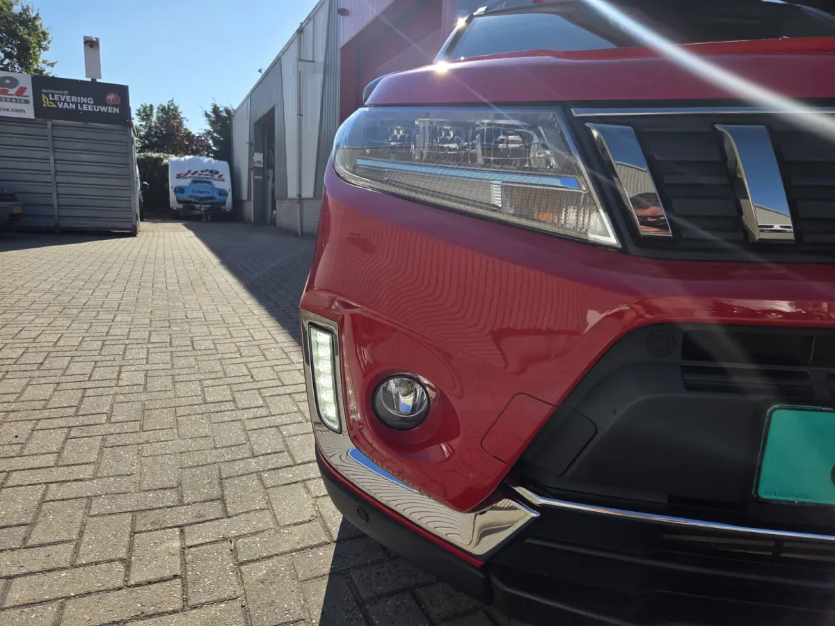 1.4 Boosterjet Select Smart Hybrid Automaat/ Parkeersensoren voor/ Apple Carplay-Android auto/ Camera/ Rijklaarprijs