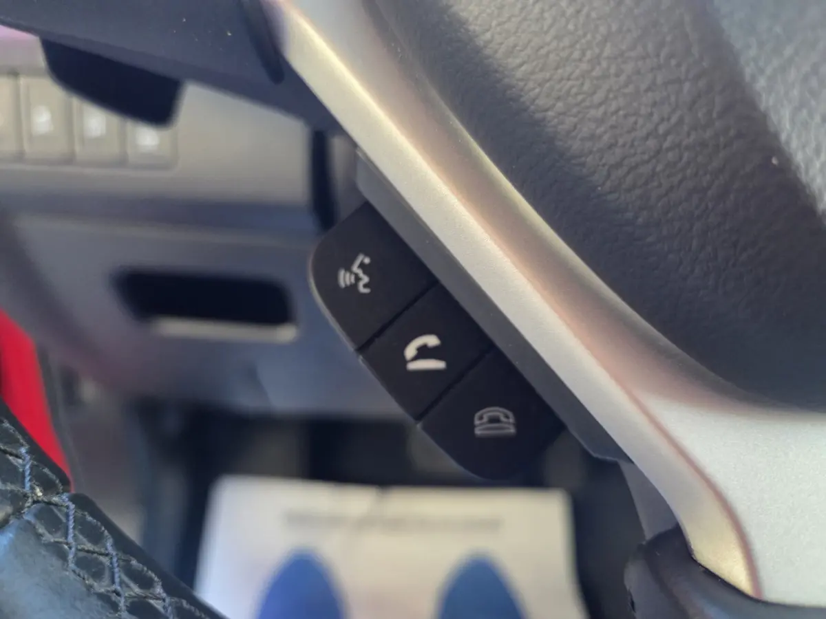 1.4 Boosterjet Select Smart Hybrid Automaat/ Parkeersensoren voor/ Apple Carplay-Android auto/ Camera/ Rijklaarprijs