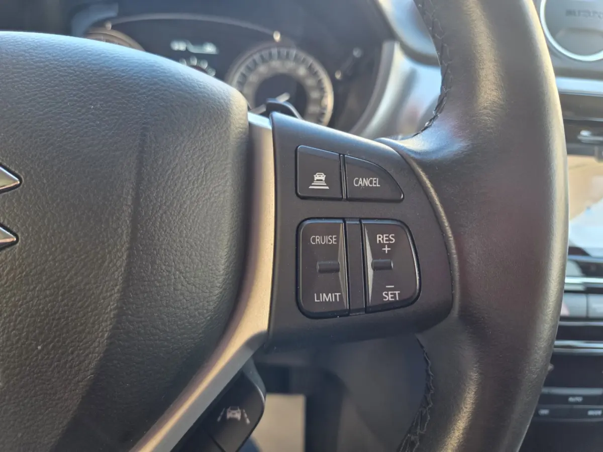 1.4 Boosterjet Select Smart Hybrid Automaat/ Parkeersensoren voor/ Apple Carplay-Android auto/ Camera/ Rijklaarprijs