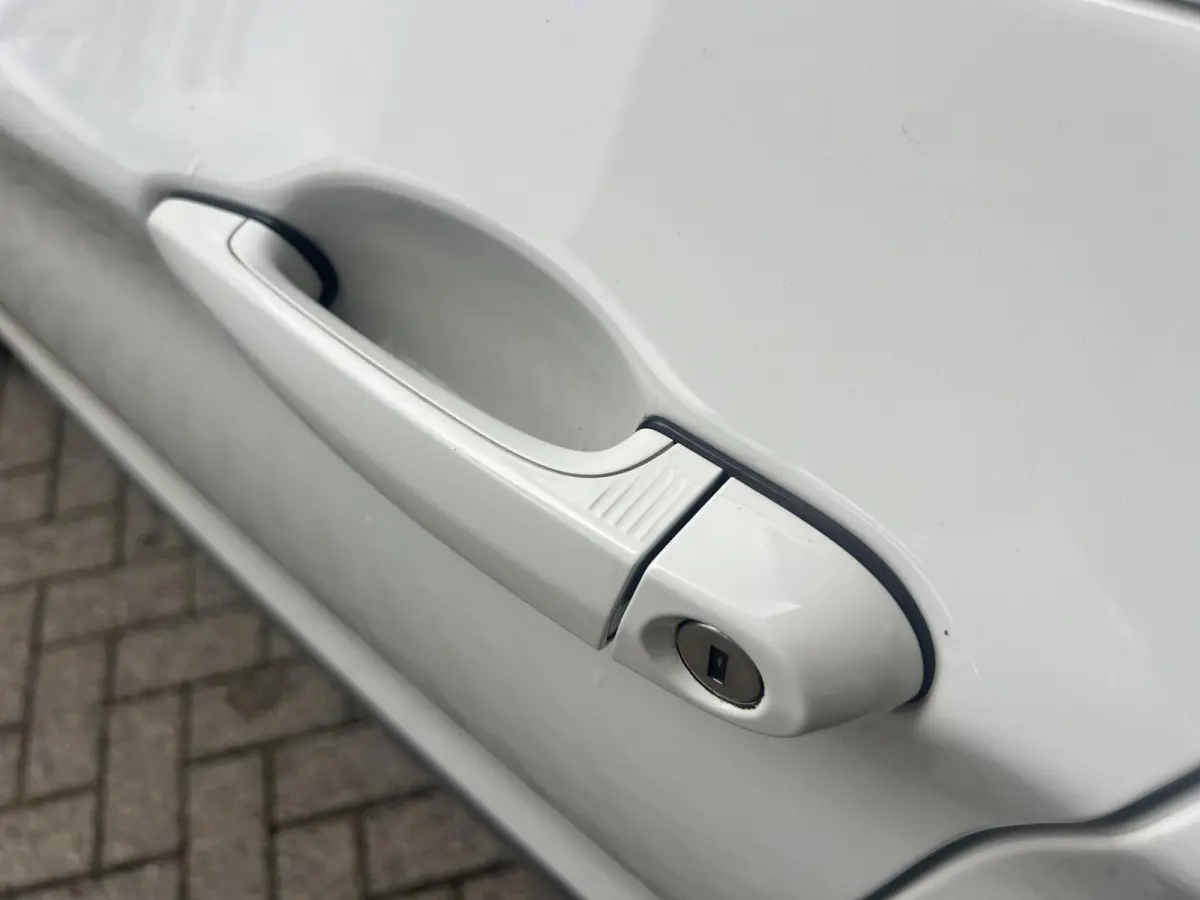 xDrive28i Centennial High Executive | Head-up | Panoramadak | Camera voor+achter | Elek. Achterklep | Bi-Xenon | Flippers | Stoelverwarming | Elek. Stoelen met Memory voor bestuurder
