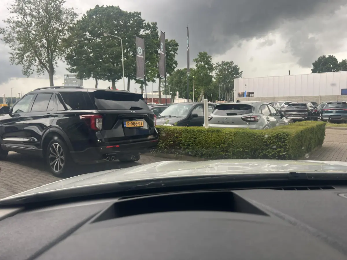 xDrive28i Centennial High Executive | Head-up | Panoramadak | Camera voor+achter | Elek. Achterklep | Bi-Xenon | Flippers | Stoelverwarming | Elek. Stoelen met Memory voor bestuurder