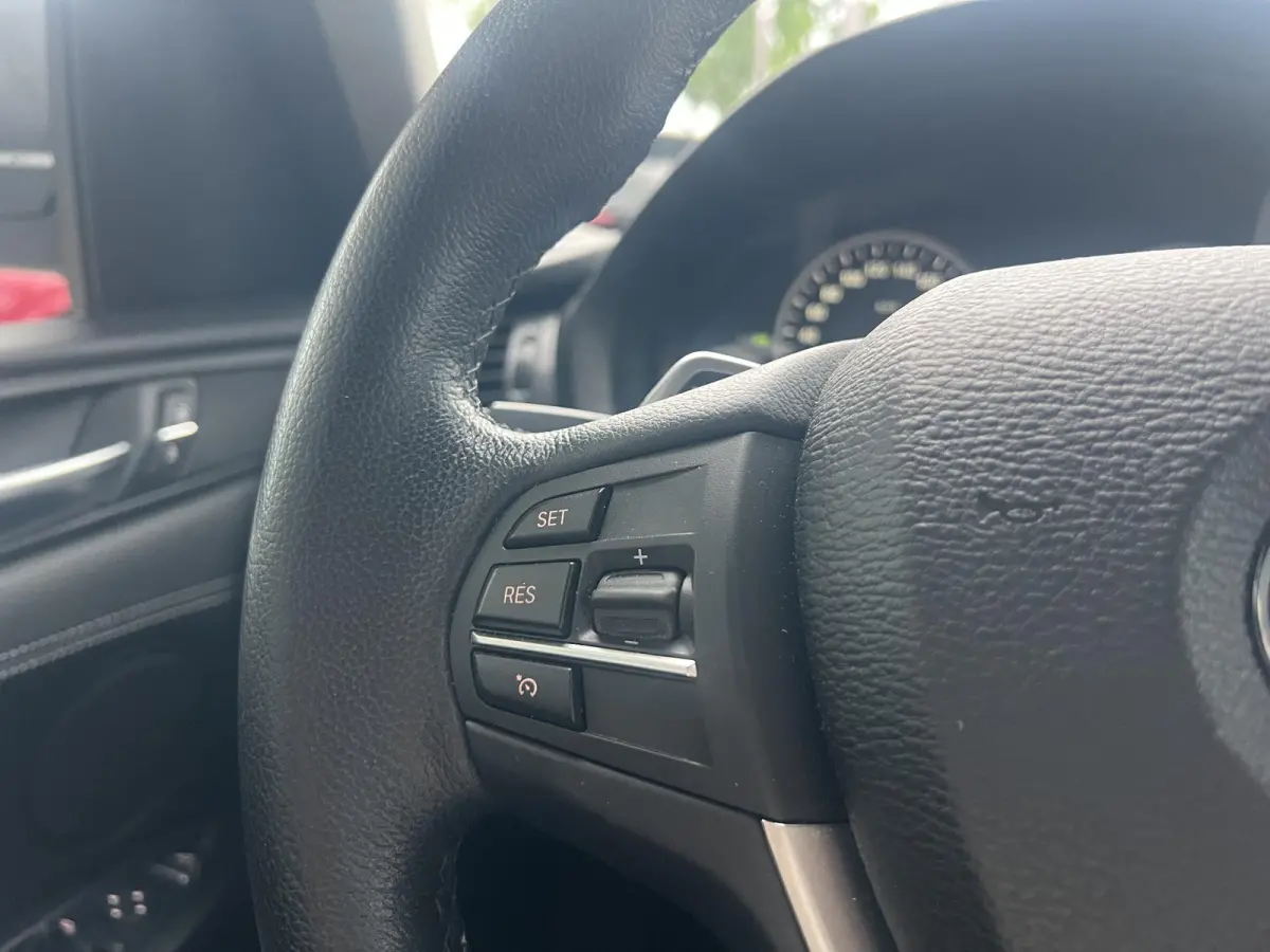 xDrive28i Centennial High Executive | Head-up | Panoramadak | Camera voor+achter | Elek. Achterklep | Bi-Xenon | Flippers | Stoelverwarming | Elek. Stoelen met Memory voor bestuurder
