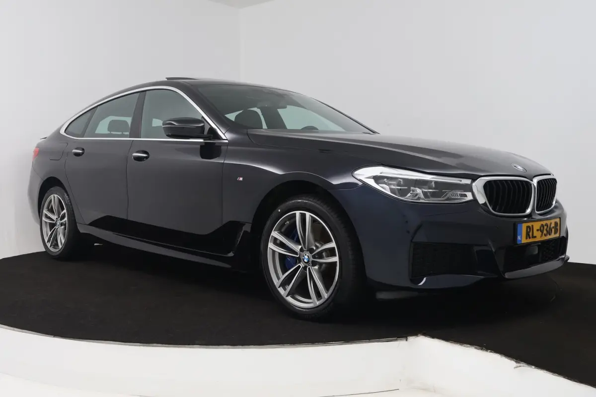 Gran Turismo 630i High Executive (PANORAMADAK, H&K AUDIO, STOELVERWARMING/VERKOELING, STUURVERWARMING,