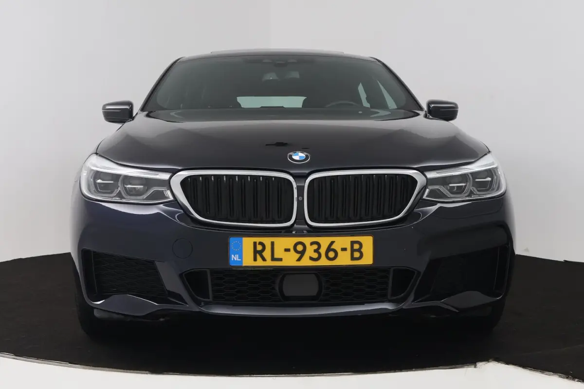 Gran Turismo 630i High Executive (PANORAMADAK, H&K AUDIO, STOELVERWARMING/VERKOELING, STUURVERWARMING,