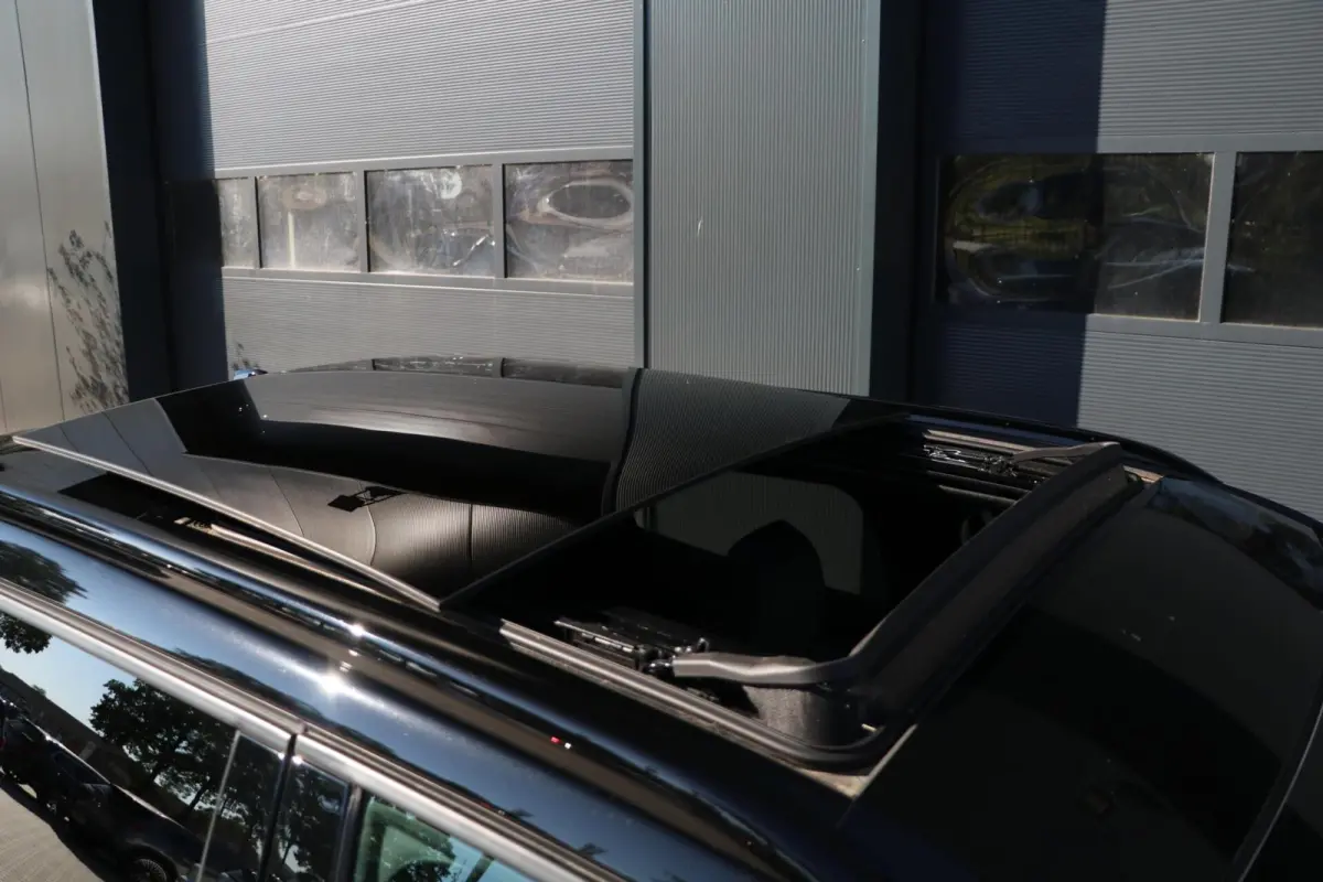 EV 54 kWh |GT| Panodak AdaptiveCruise AppleCarplay 18'Inch 360View Blackbeauty! 47000KM BJ2024