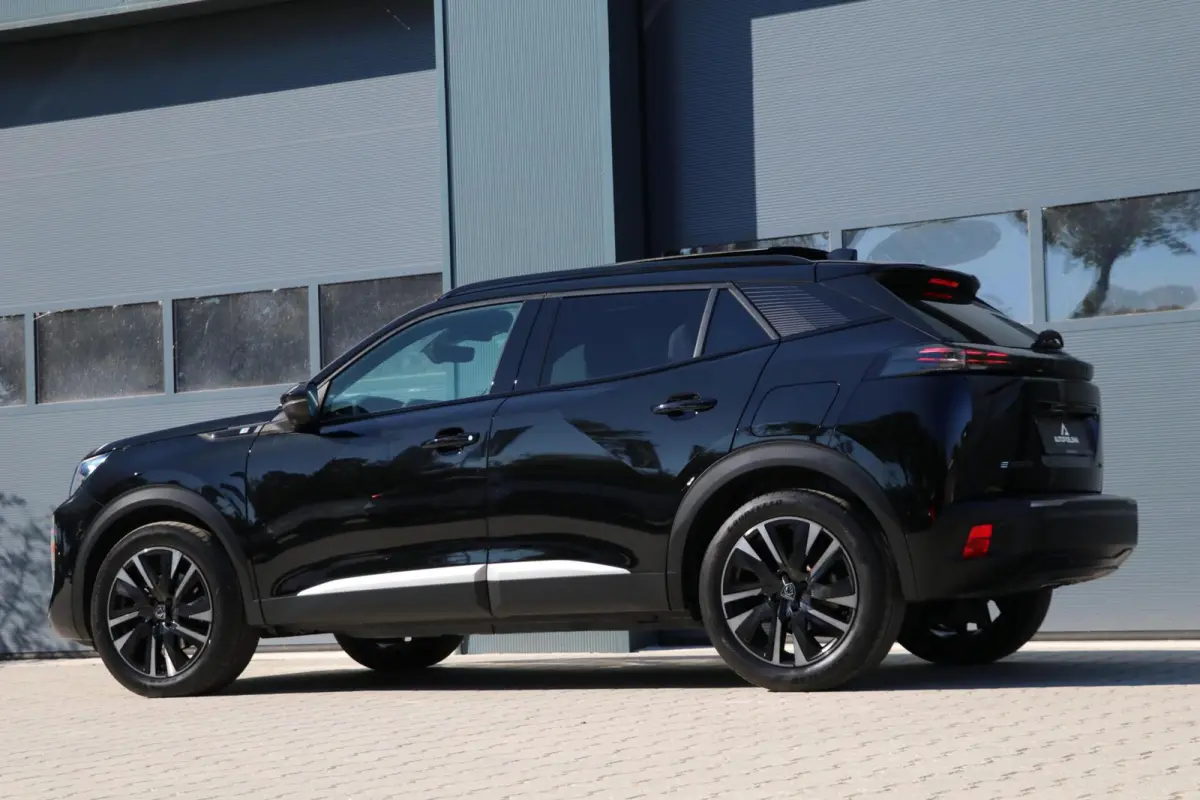 EV 54 kWh |GT| Panodak AdaptiveCruise AppleCarplay 18'Inch 360View Blackbeauty! 47000KM BJ2024