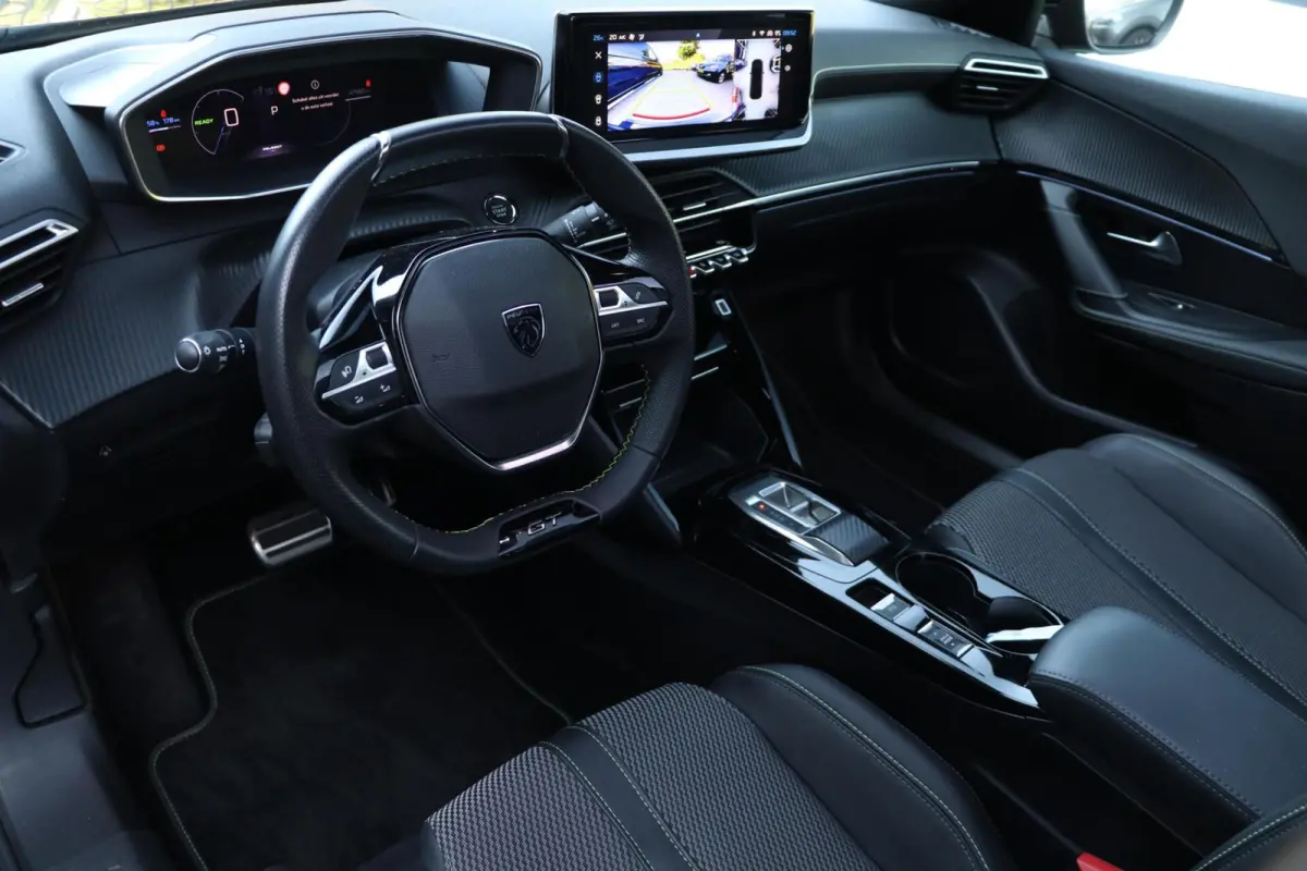 EV 54 kWh |GT| Panodak AdaptiveCruise AppleCarplay 18'Inch 360View Blackbeauty! 47000KM BJ2024