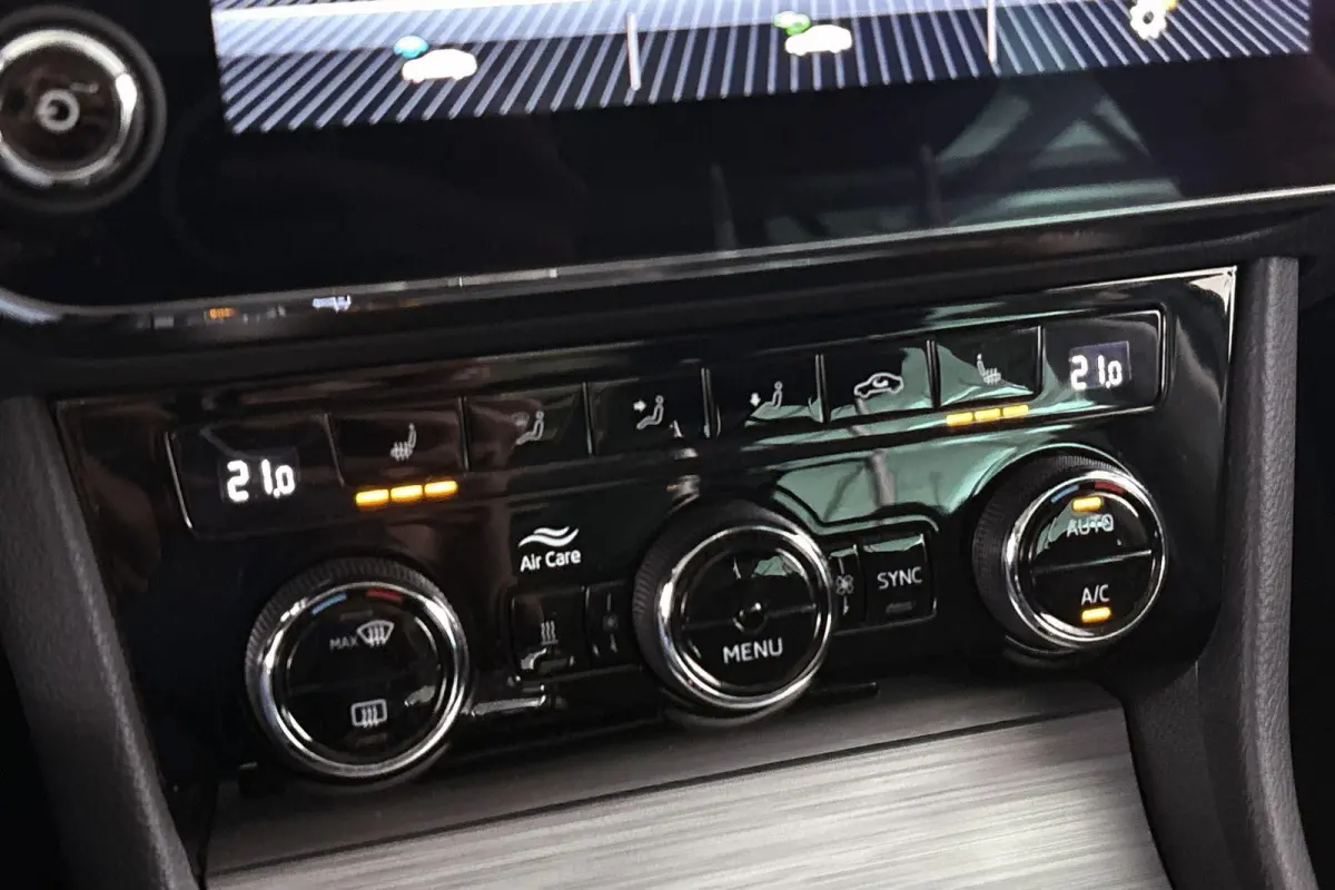 1.4 TSI iV Ambition Panoramadak Stoelverwarming Memory Virtual Camera