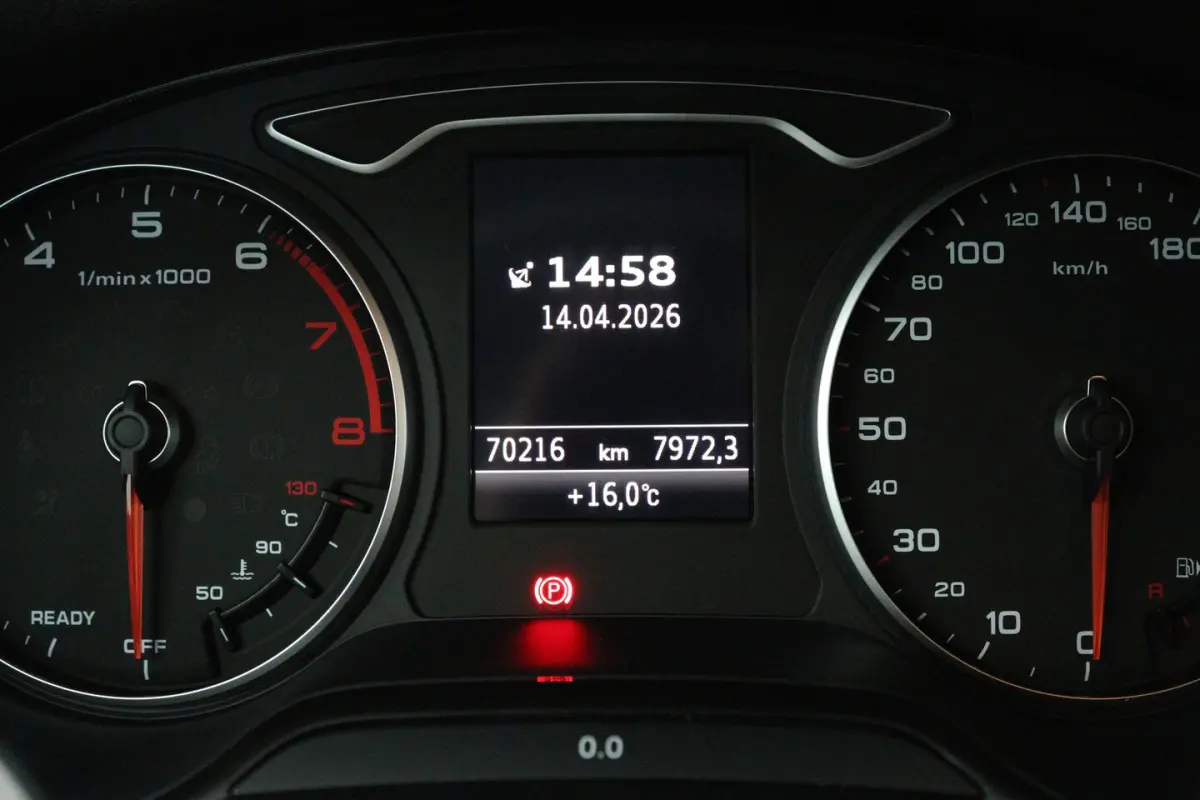 1.0 TFSI Sport Lease Edition Automaat (PARKEERSENSOREN, NAVIGATIE, CRUISE CONTROL, AUTOMAA