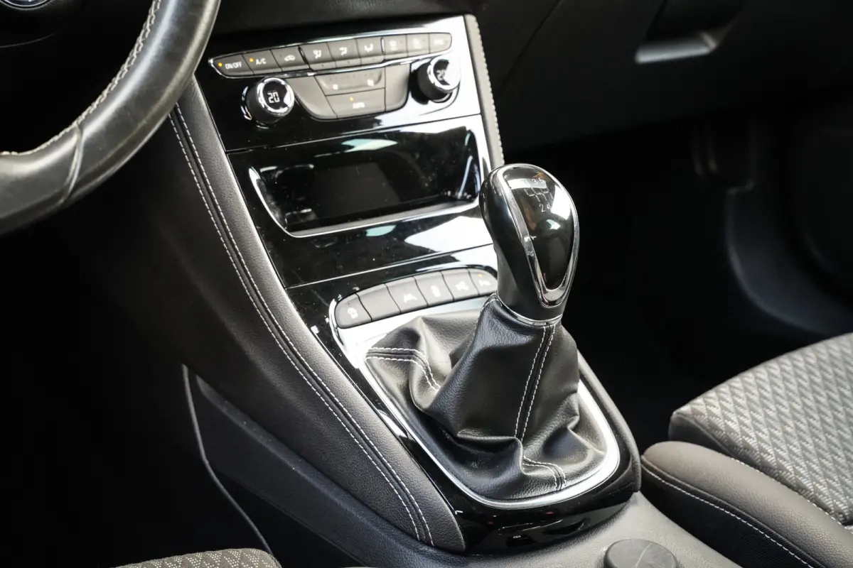 1.6 SIDI 200pk Innovation | 1e Eigenaar | ECC | CC | DAB+ | CarPlay | Keyless |Camera |