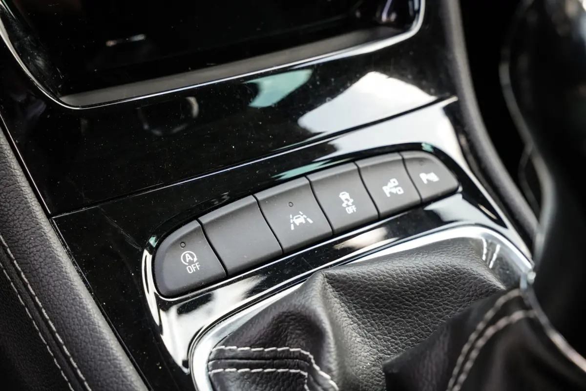 1.6 SIDI 200pk Innovation | 1e Eigenaar | ECC | CC | DAB+ | CarPlay | Keyless |Camera |