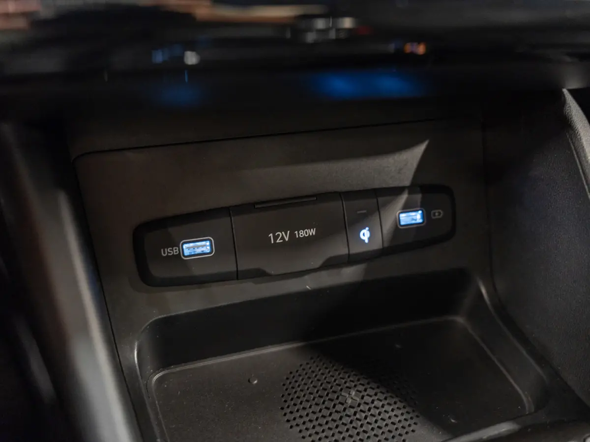 1.6 T-GDI MHEV Comfort Smart, Apple Carplay, Android Auto, Cruise, Digi Dash, Cam, PDC, Voll Onderhoud