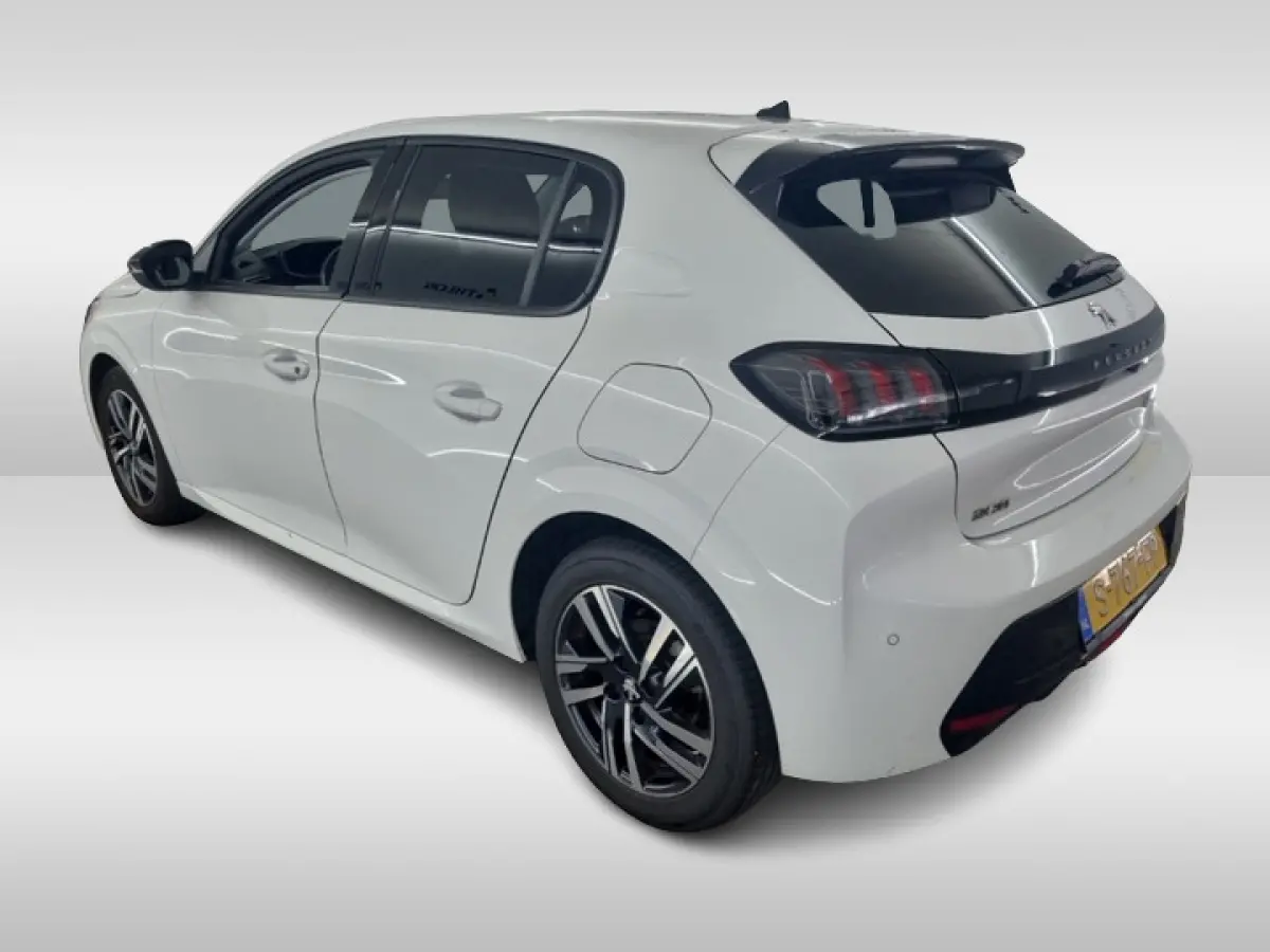 1.2 PureTech Allure Pack 1e-Eig. & Dealer-Onderh. BOVAG-Garantie. NL-Auto.