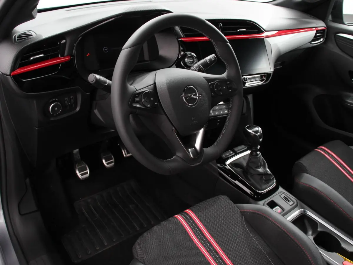 1.2 GS Line Navigatie Apple Carplay/Android Auto Airco Cruise Control Lichtmetalen velgen Sportstoelen