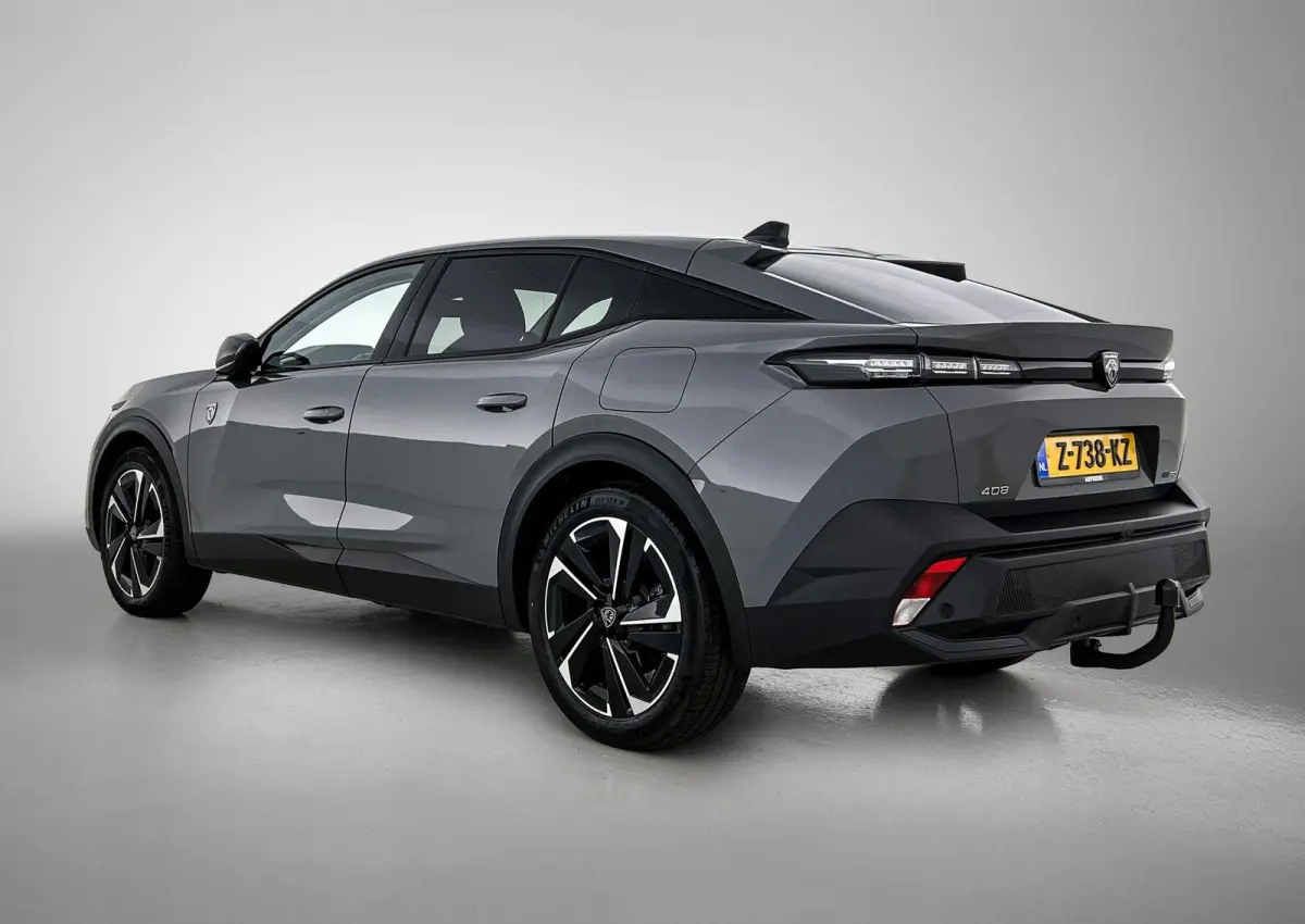 1.6 180pk HYbrid Allure Automaat | Trekhaak | 360 Camera | Navigatie | Climate Control | Adaptieve Cruise Control | 19"LMV | Dodehoekdetectie |