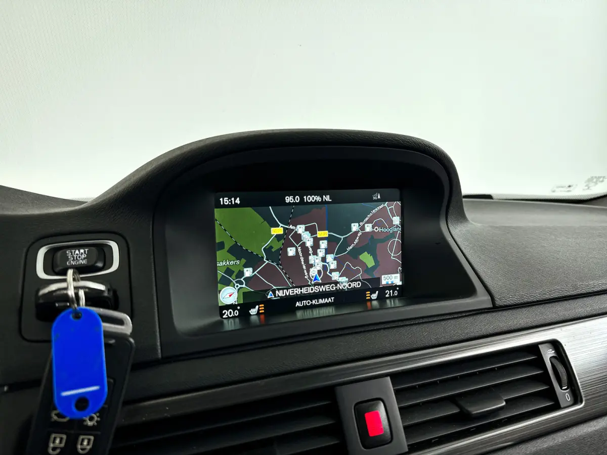 2.0 D2 Classic Edition | Park assist | Standkachel | Stoelverwarming | Navigatie