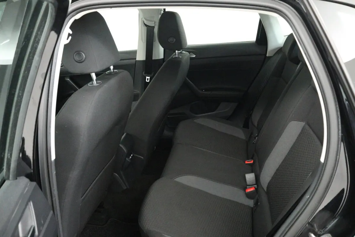 1.0 TSI Life (PARKEERSENSOREN, DIGITALE COCKPIT, CRUISE ADAPTIEF, CARPLAY)