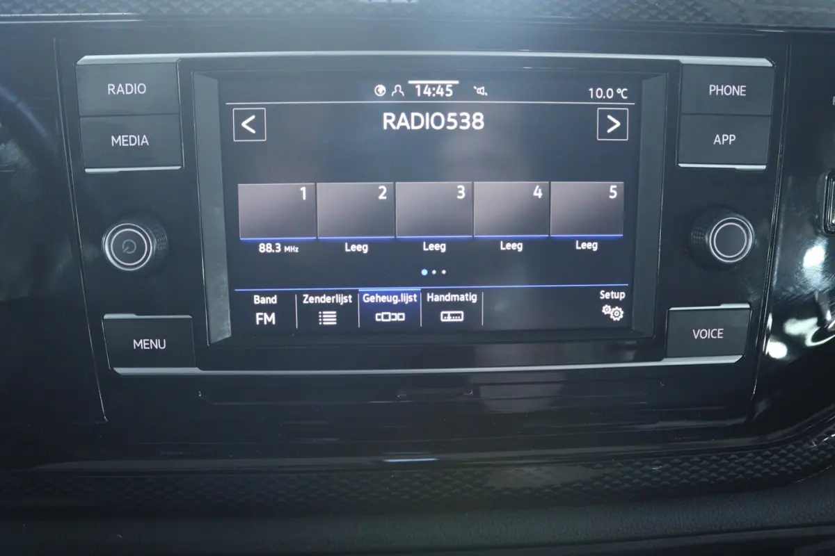 1.0 TSI Life (PARKEERSENSOREN, DIGITALE COCKPIT, CRUISE ADAPTIEF, CARPLAY)