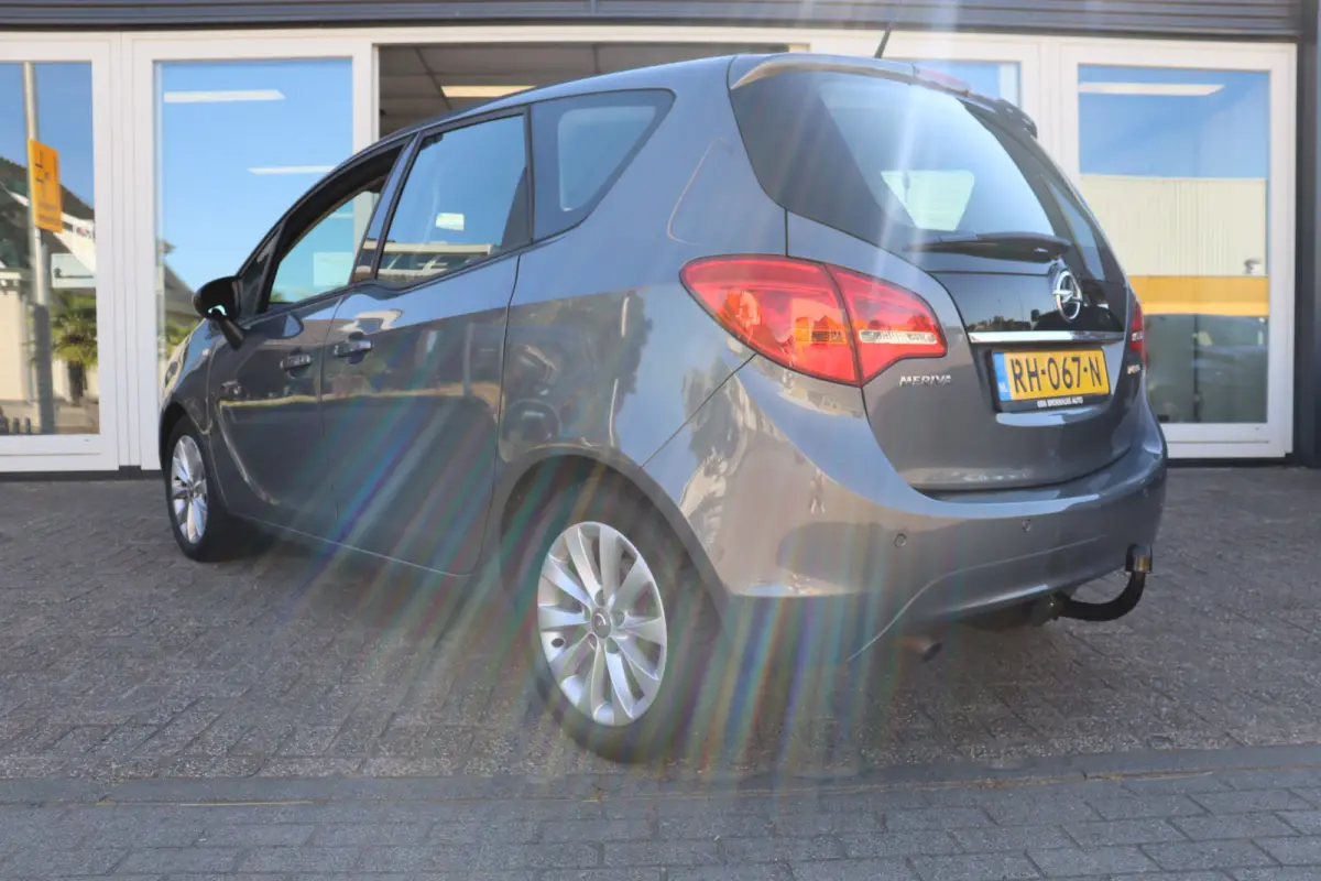 1.4 Turbo, Automaat, Airco, Dealer Onderhouden, PDC A, Trekhaak, Navi Prijs Is Rijklaar Inclusief 6 Maanden Garantie