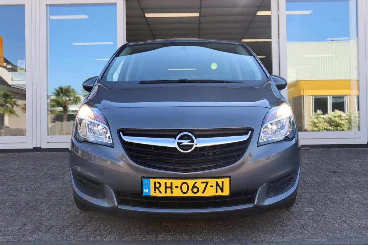 1.4 Turbo, Automaat, Airco, Dealer Onderhouden, PDC A, Trekhaak, Navi Prijs Is Rijklaar Inclusief 6 Maanden Garantie