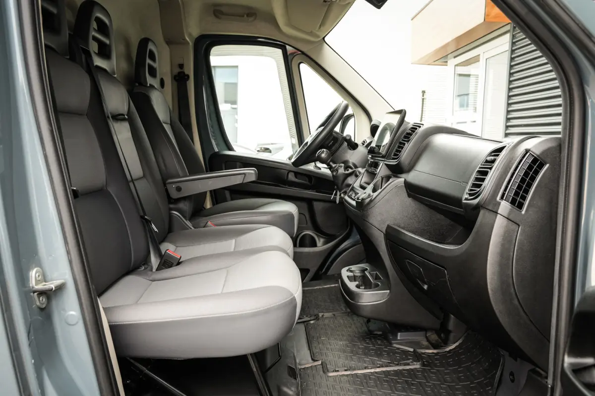 2.2 MJ 145pk L2H2 | Airco | Navigatie | Camera | Trekhaak | Imperiaal | Ladder | EURO6 |