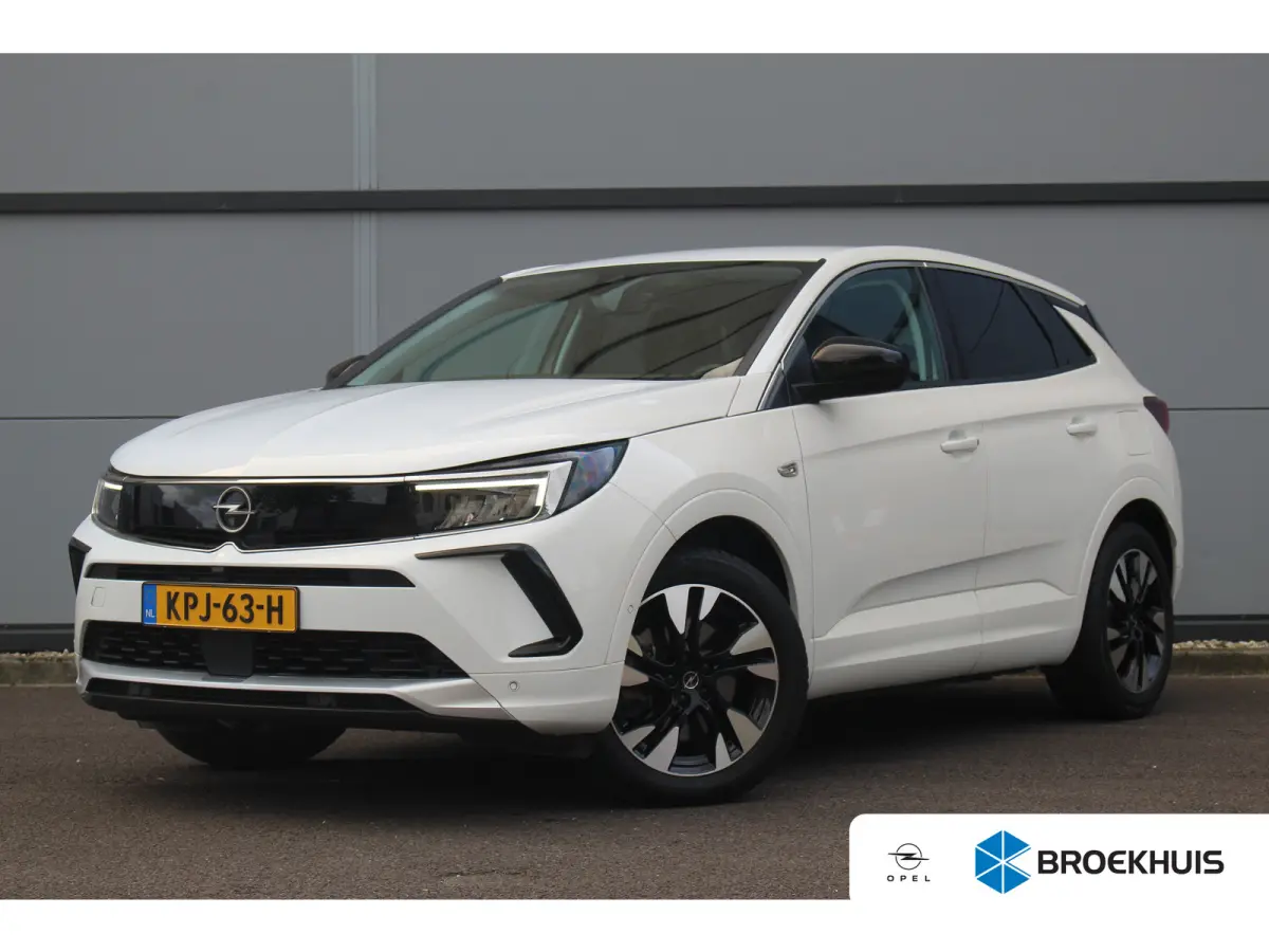 1.6 Turbo Plug-In Hybrid Business Elegance | Afn Trekhaak | Camera | Stoelverw. & Vert | Carplay | Adapt Cruise | Dodehoeksens. | Navi | LED | Afn Trekhaak | Camera | Stoelverw. & Vert | Car