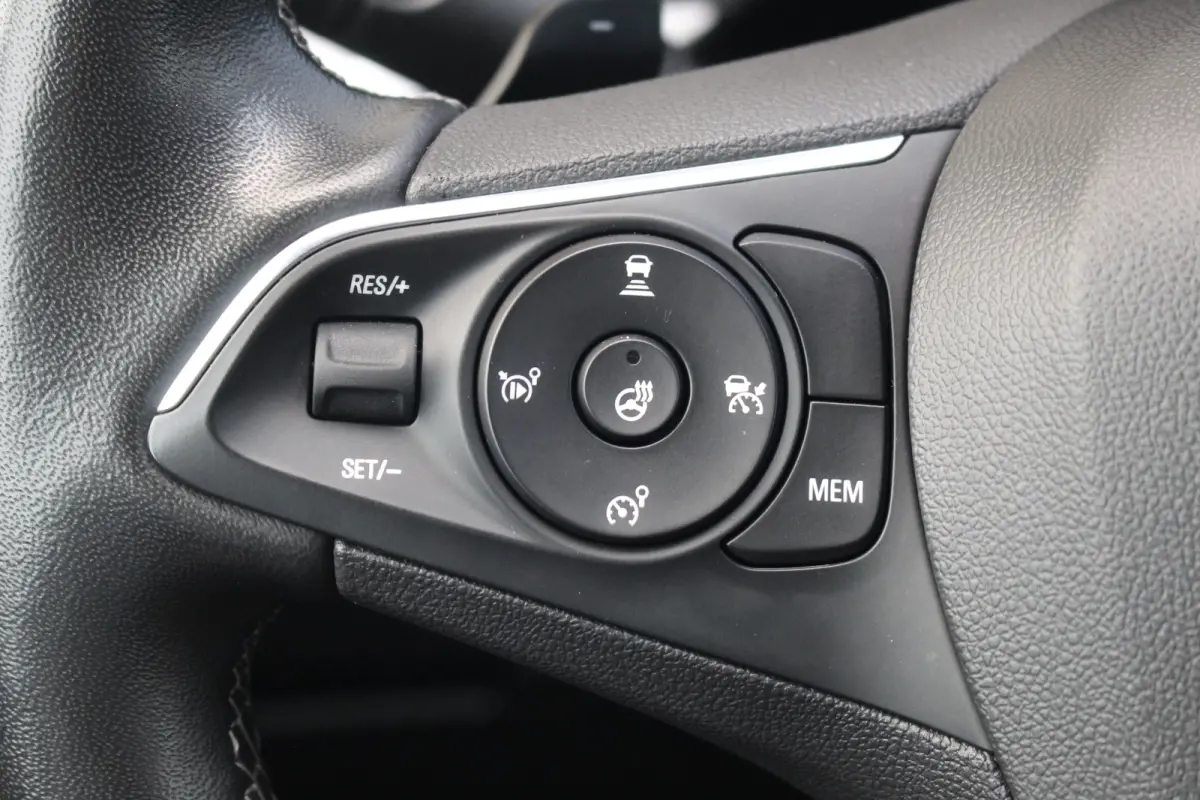 1.6 Turbo Plug-In Hybrid Business Elegance | Afn Trekhaak | Camera | Stoelverw. & Vert | Carplay | Adapt Cruise | Dodehoeksens. | Navi | LED | Afn Trekhaak | Camera | Stoelverw. & Vert | Car