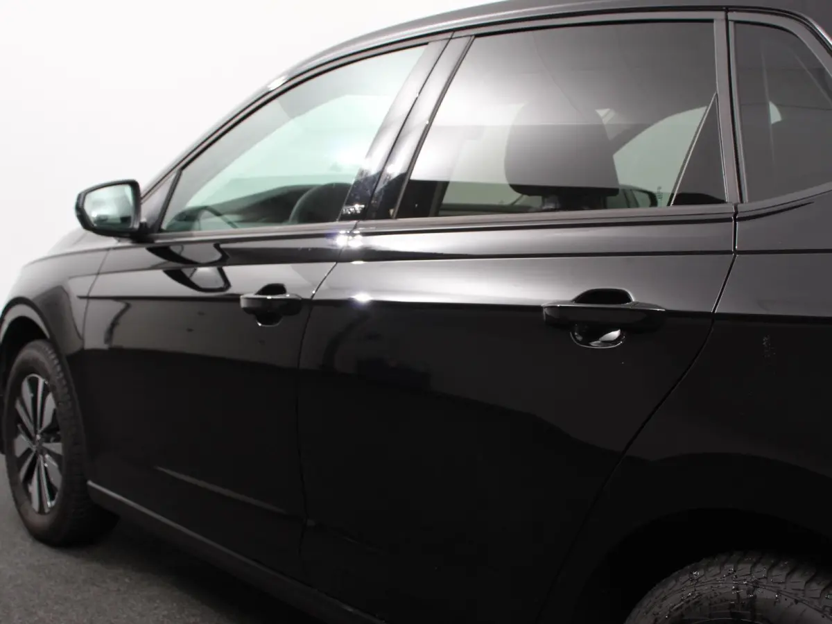 1.0 TSI Move DSG Navigatie Apple Carplay/Android Auto Airco Digitale Cockpit Adaptive Cruise Control Lichtmetalen Velgen Parkeer sensoren V+A Stoelverwarming