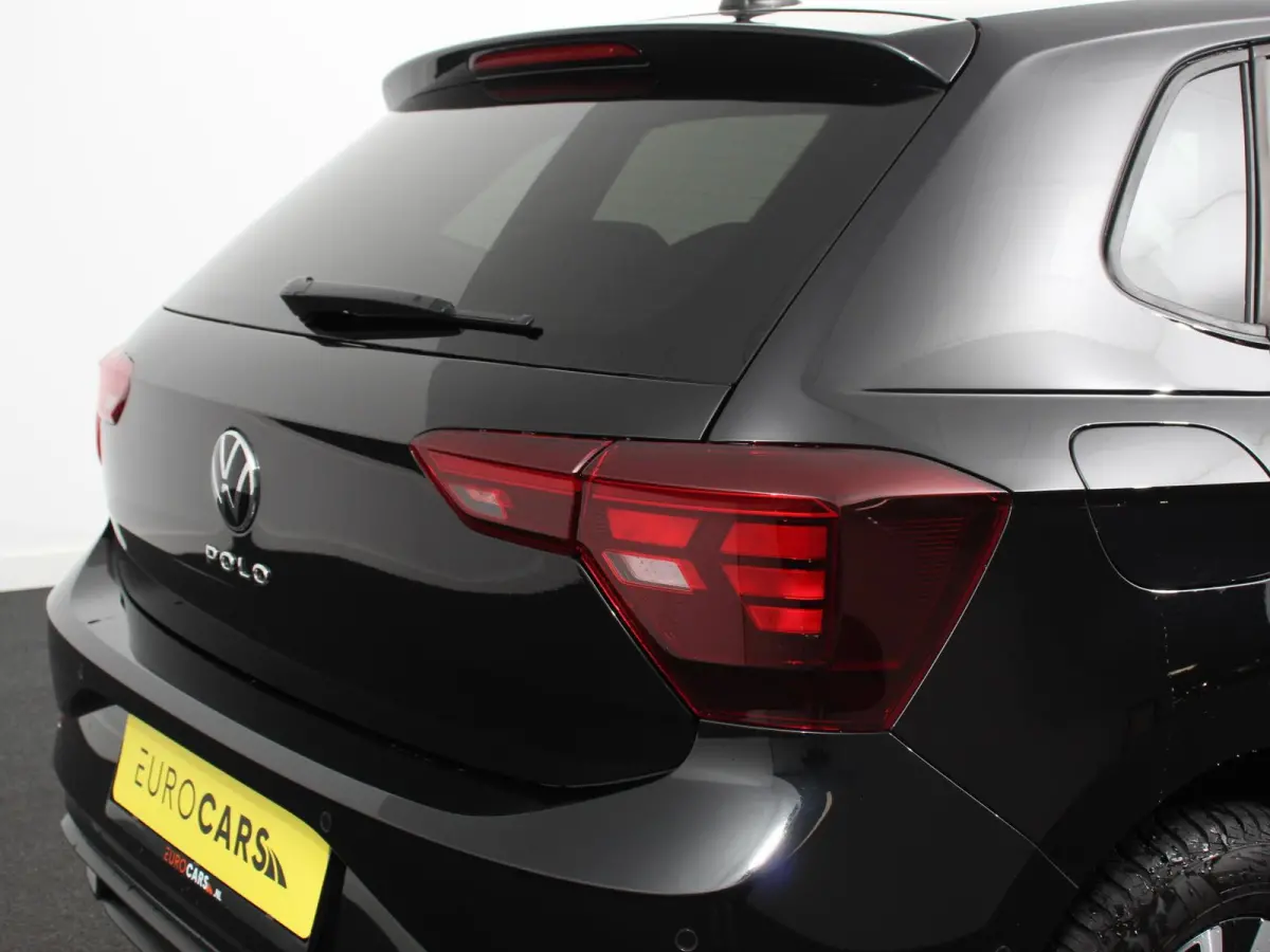 1.0 TSI Move DSG Navigatie Apple Carplay/Android Auto Airco Digitale Cockpit Adaptive Cruise Control Lichtmetalen Velgen Parkeer sensoren V+A Stoelverwarming