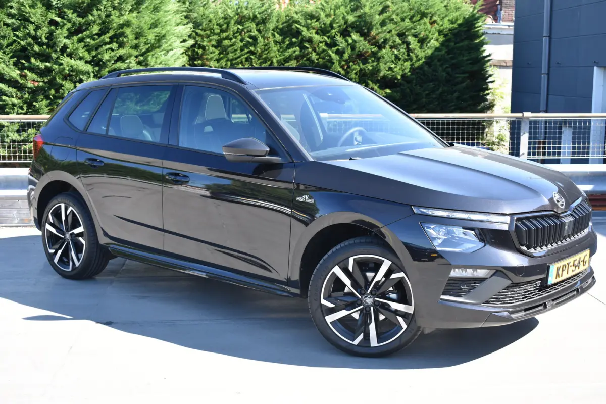 Monte Carlo | CAMERA | TREKHAAK | 4 JAAR GARANTIE | PANORAMA.DAK | TRAVEL.ASSIST | KEYLESS | FULL.LED | ADAPT.CRUISE | 2-ZONE CLIMA |