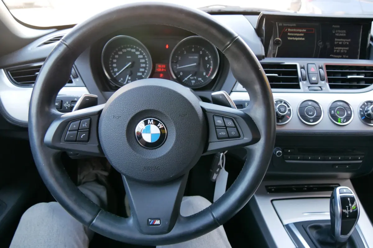 SDrive18i. m-sport. leder. stoelverwarming.navi .org ned