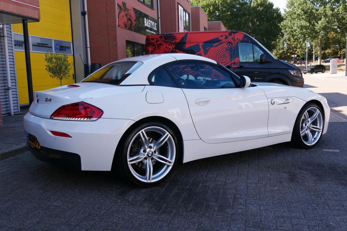 SDrive18i. m-sport. leder. stoelverwarming.navi .org ned