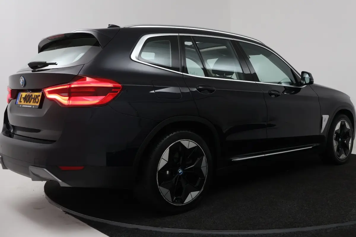 Executive 80 kWh SOH 96% (PANORAMADAK, SFEERVERLICHTING, ADAPTIVE CRUISE, AUTOPILOT, STOEL
