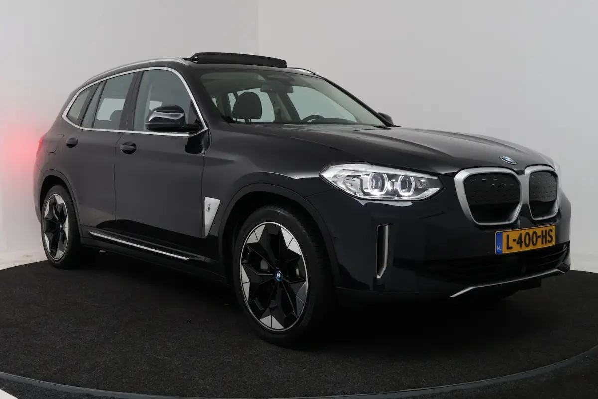 Executive 80 kWh SOH 96% (PANORAMADAK, SFEERVERLICHTING, ADAPTIVE CRUISE, AUTOPILOT, STOEL