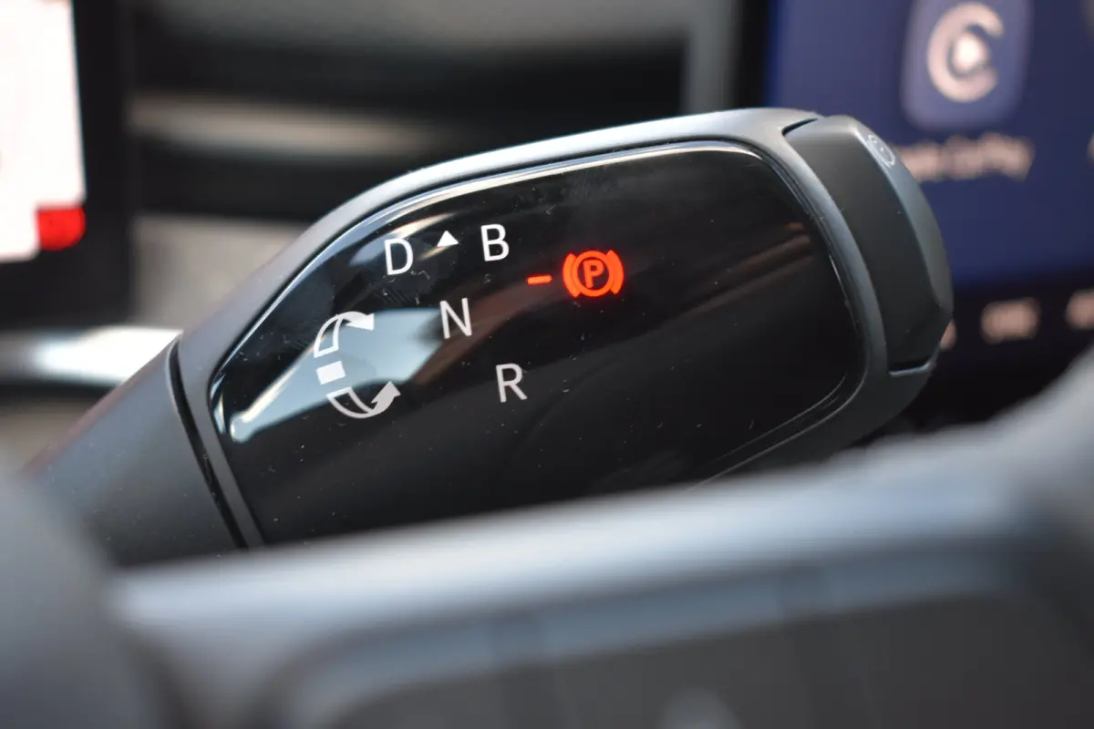 50kWh ev life 125kW aut | STEUNHAAK | CAMERA | STUUR + STOEL VERW. | FULL.LED | APP.CONNECT | KEYLESS | ADAPT.CRUISE | CLIMA 2 ZONES |