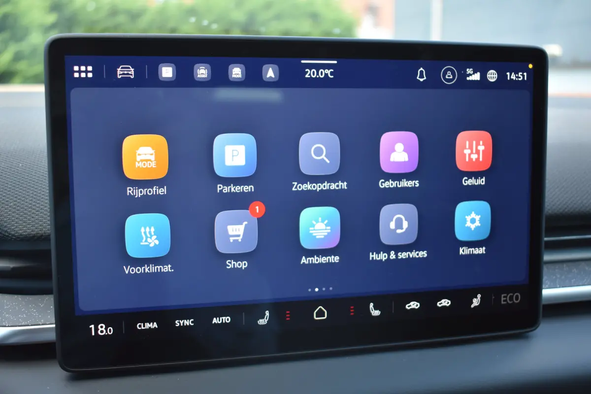 50kWh ev life 125kW aut | STEUNHAAK | CAMERA | STUUR + STOEL VERW. | FULL.LED | APP.CONNECT | KEYLESS | ADAPT.CRUISE | CLIMA 2 ZONES |