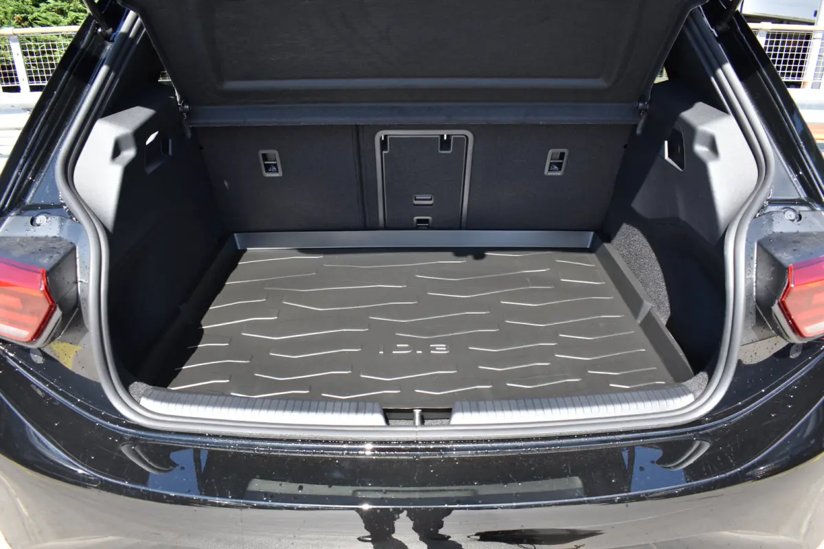 50kWh ev life 125kW aut | STEUNHAAK | CAMERA | STUUR + STOEL VERW. | FULL.LED | APP.CONNECT | KEYLESS | ADAPT.CRUISE | CLIMA 2 ZONES |