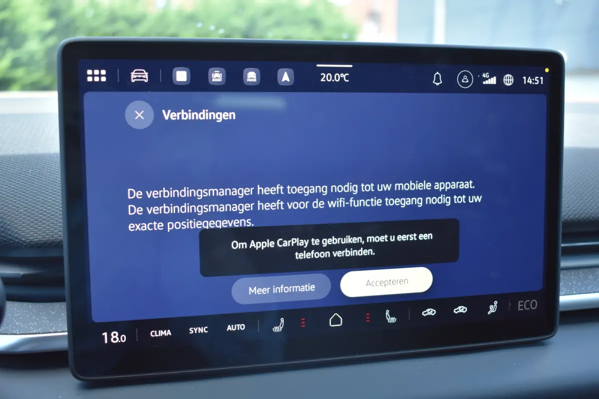 50kWh ev life 125kW aut | STEUNHAAK | CAMERA | STUUR + STOEL VERW. | FULL.LED | APP.CONNECT | KEYLESS | ADAPT.CRUISE | CLIMA 2 ZONES |