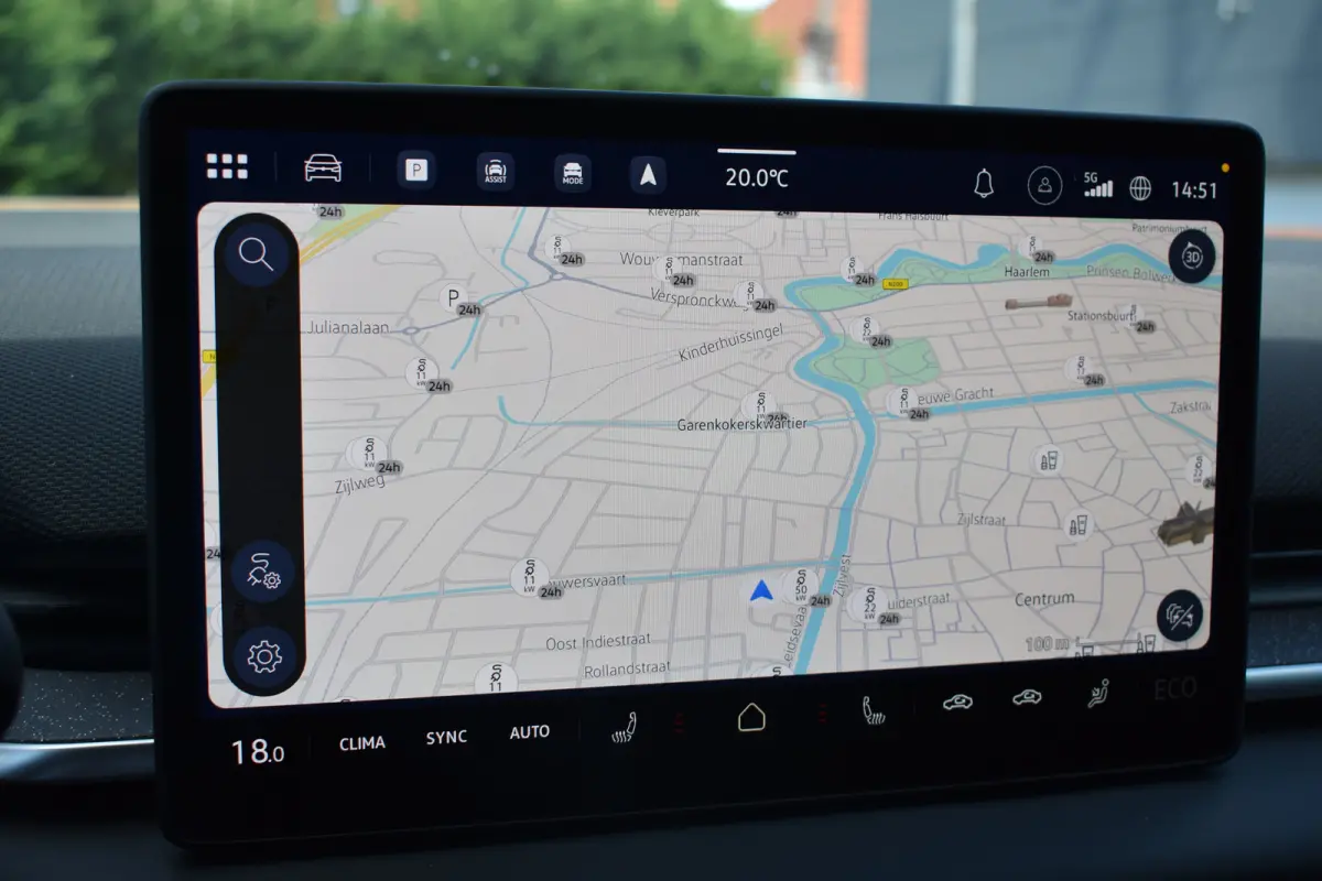 50kWh ev life 125kW aut | STEUNHAAK | CAMERA | STUUR + STOEL VERW. | FULL.LED | APP.CONNECT | KEYLESS | ADAPT.CRUISE | CLIMA 2 ZONES |