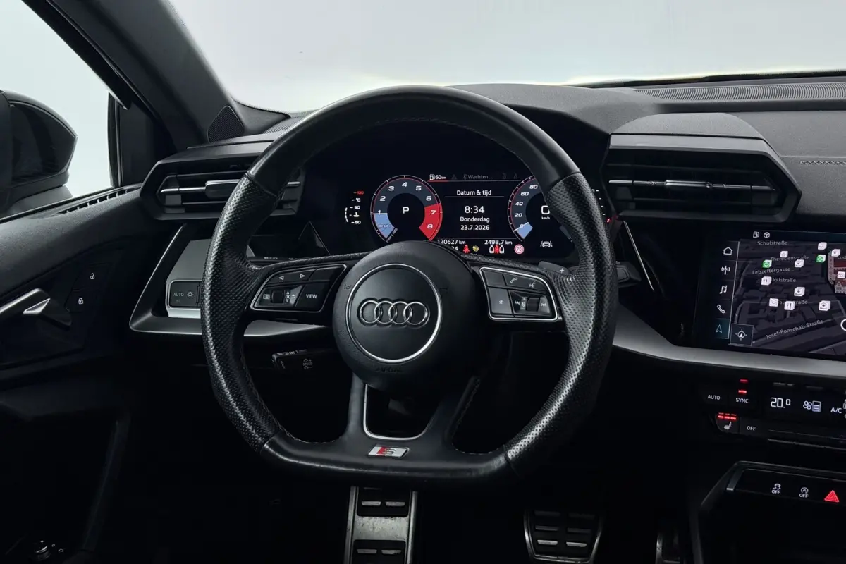 30 TFSI S edition (STOELVERWARMING, LANE-ASSIST, NAVIGATIE, PARKEERSENSOREN)