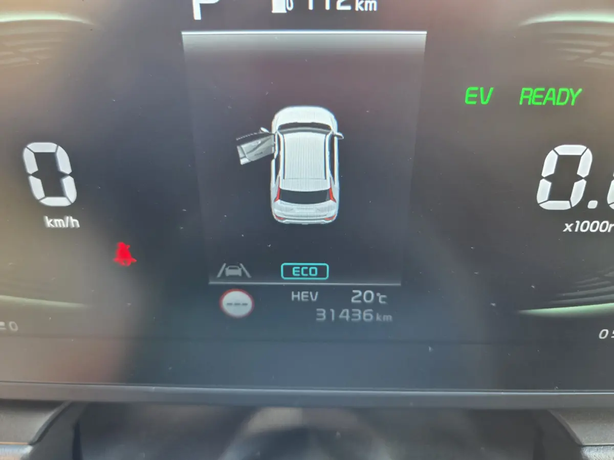 1.6 GDi PHEV DynamicLine Automaat/ Parkeersensoren en camera achter/ Apple Carplay-Android auto/ Rijklaarprijs!