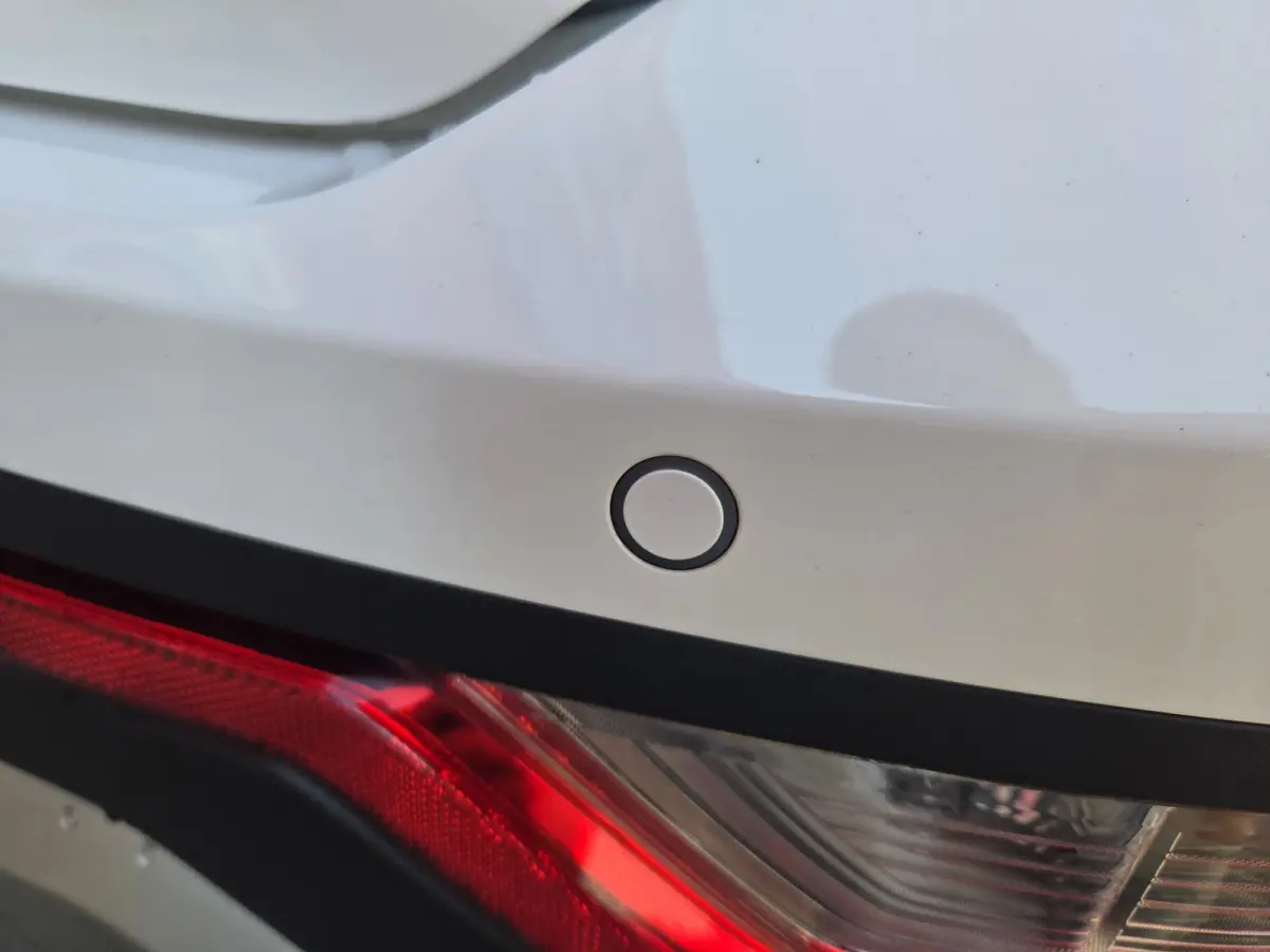 1.6 GDi PHEV DynamicLine Automaat/ Parkeersensoren en camera achter/ Apple Carplay-Android auto/ Rijklaarprijs!