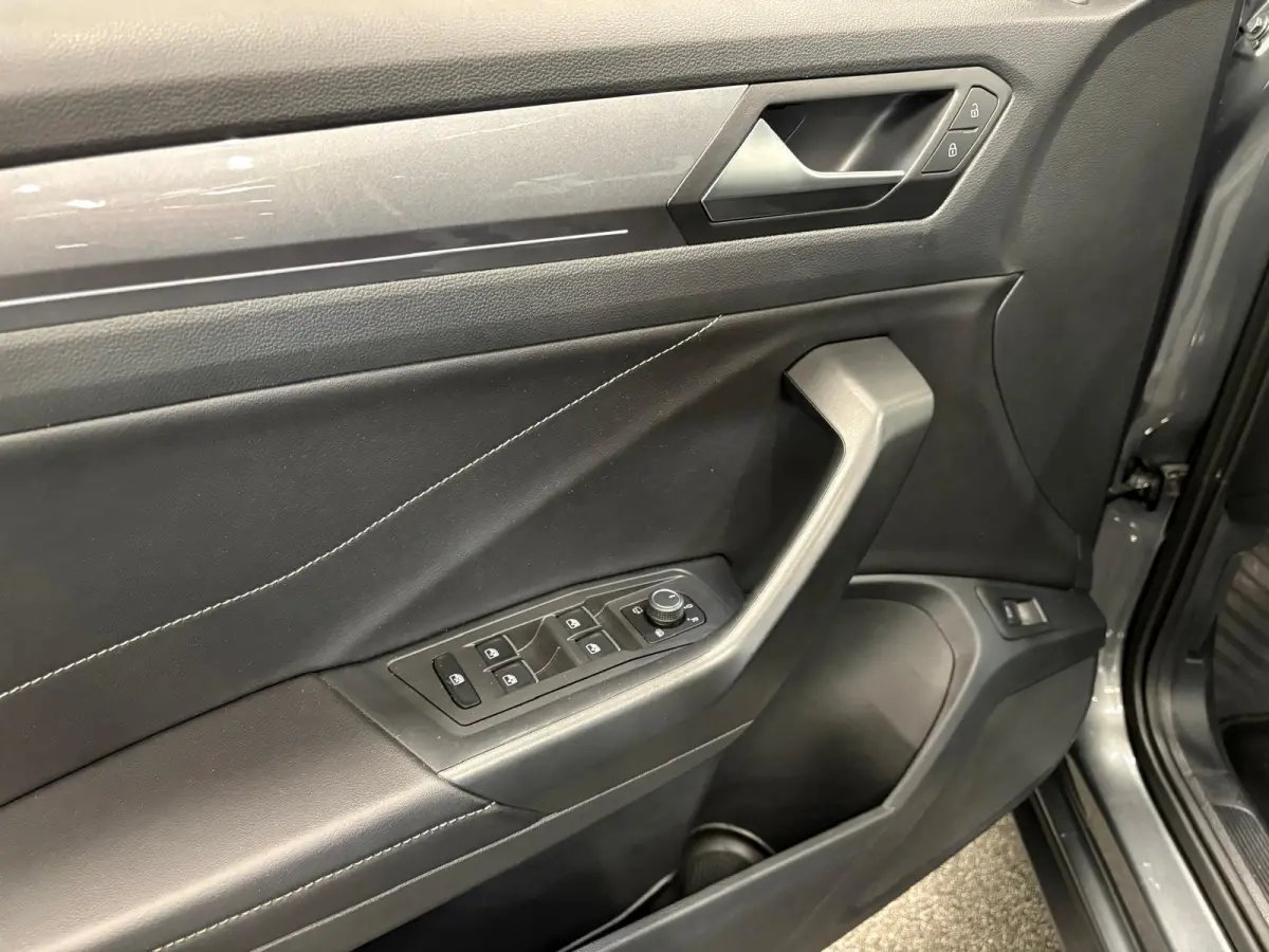 1.5 TSI 150pk Automaat Style Climate Control  Navigatie Aple Carplay/Android Auto  PDC VA+ Camera Adaptive Cruise Control Keyless Go Virtual Cockpit Pro