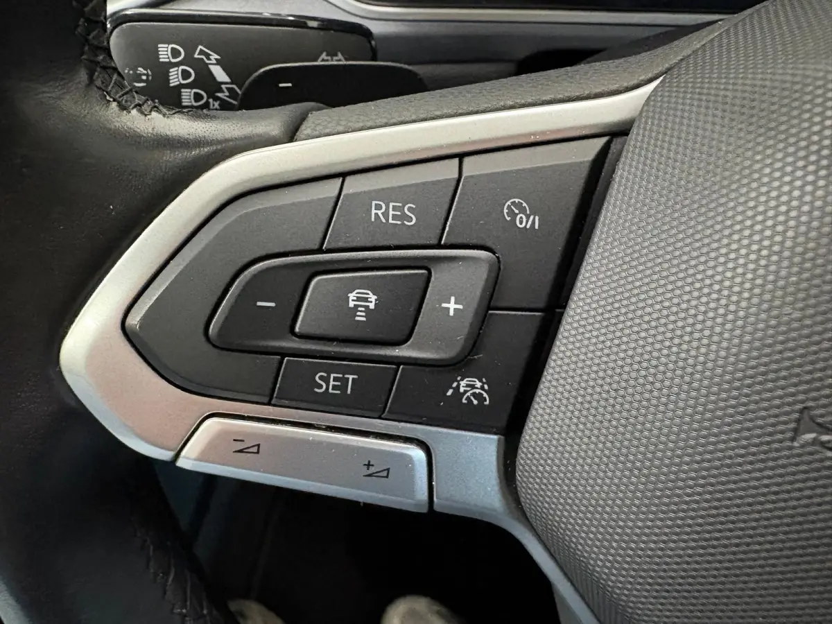 1.5 TSI 150pk Automaat Style Climate Control  Navigatie Aple Carplay/Android Auto  PDC VA+ Camera Adaptive Cruise Control Keyless Go Virtual Cockpit Pro